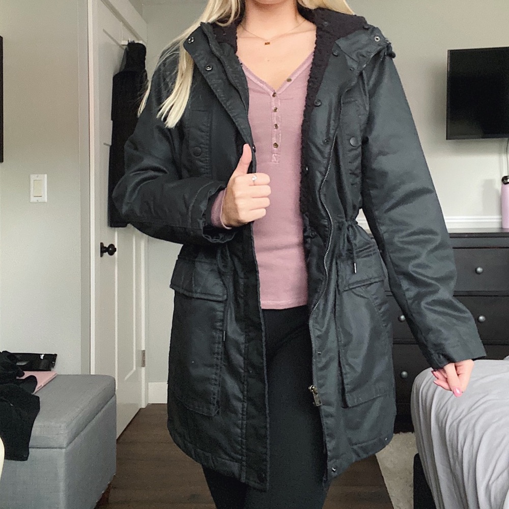American eagle winter coat never worn